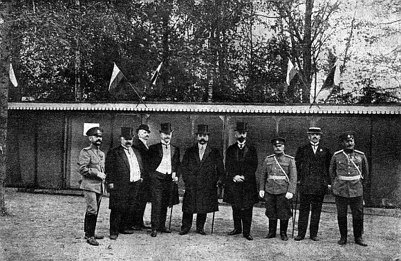 Руководство дрессировки полицейских и военных собак - i_025.jpg