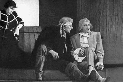 Тень. Голый король. - i_016.jpg