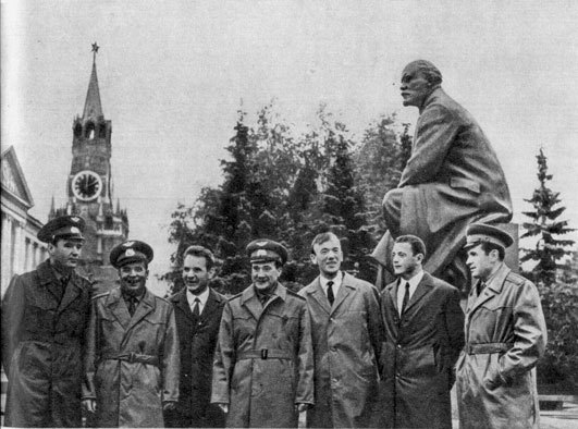 Говорит космодром - i_072.jpg