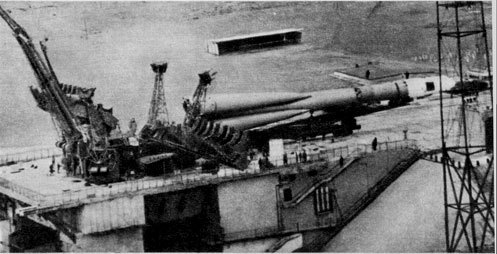 Говорит космодром - i_096.jpg