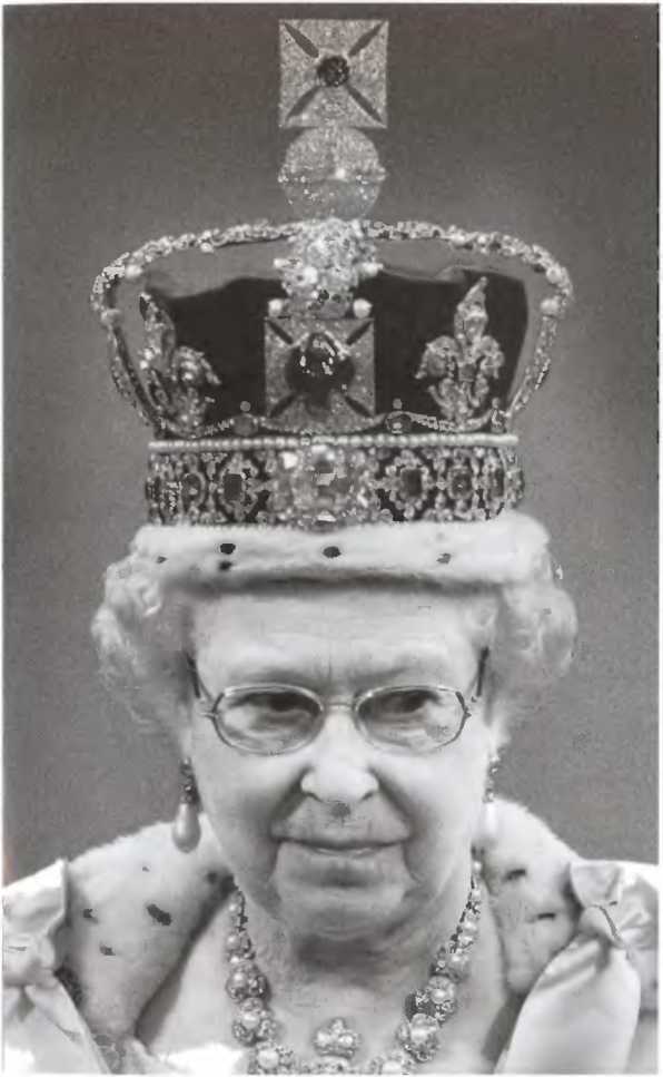 Повседневная жизнь Букингемского дворца при Елизавете II - i_006.jpg