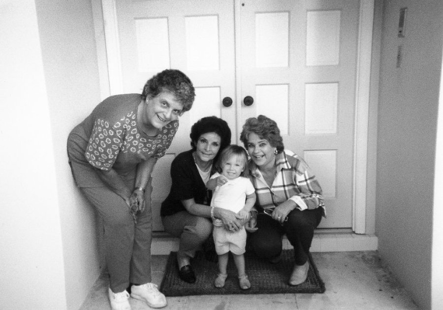 Пока не сказано прощай . Год жизни с радостью - i_012.jpg