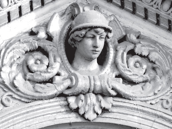 Повести каменных горожан. Очерки о декоративной скульптуре Санкт-Петербурга - i_132.jpg