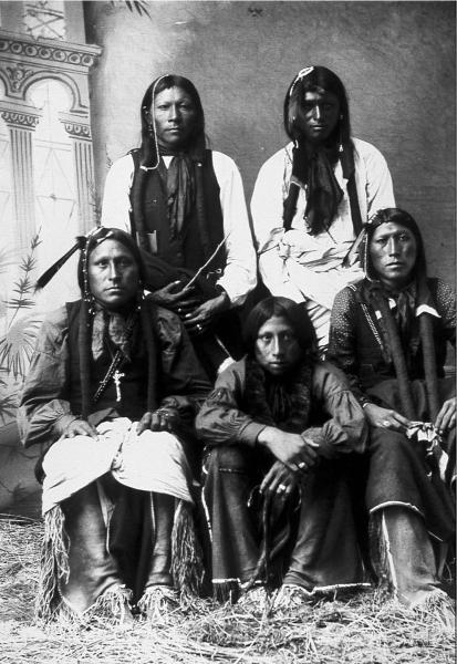 Сила шаманов. Боевая и лечебная магия индейцев Дикого Запада - i_020.jpg