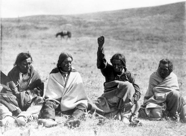 Сила шаманов. Боевая и лечебная магия индейцев Дикого Запада - i_032.jpg