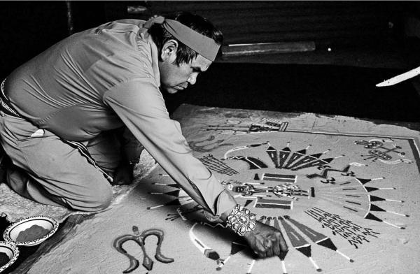 Сила шаманов. Боевая и лечебная магия индейцев Дикого Запада - i_078.jpg