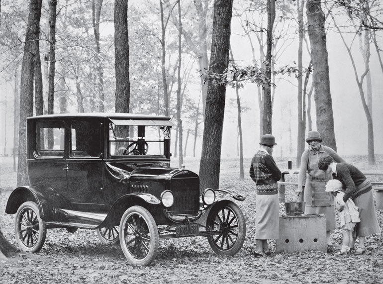 10 автомобилей, которые перевернули мир - i_035.jpg