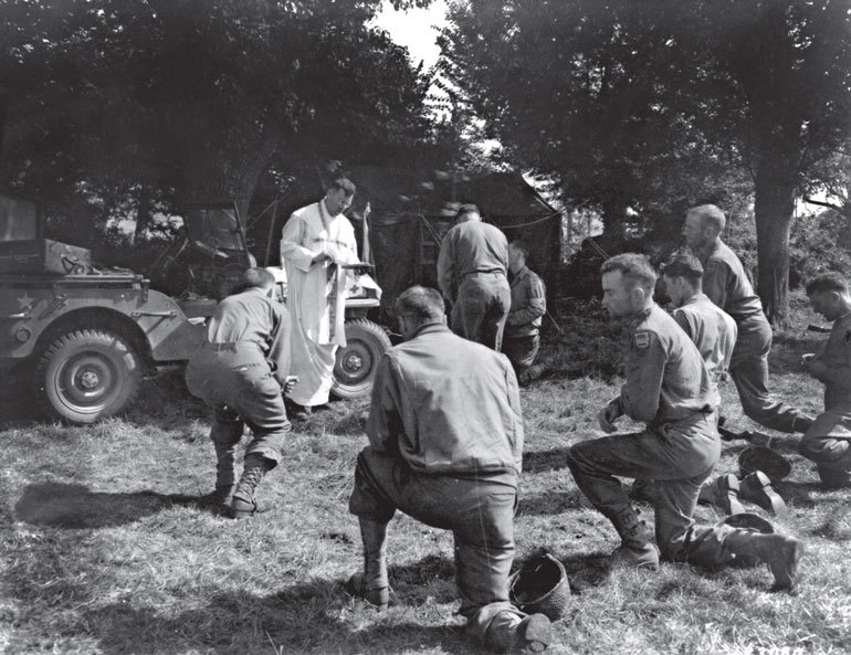 10 автомобилей, которые перевернули мир - i_049.jpg