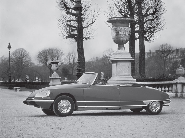 10 автомобилей, которые перевернули мир - i_089.jpg