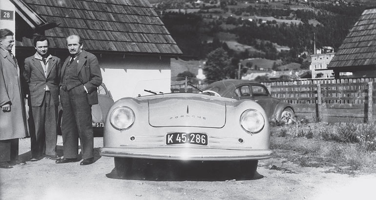 10 автомобилей, которые перевернули мир - i_115.jpg