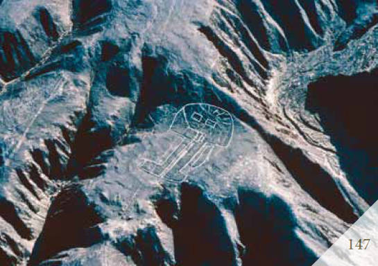 Доказательства существования богов. Более 200 сенсационных фотографий артефактов - i_148.jpg