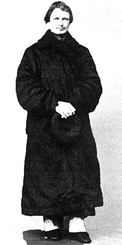 Люди Зимнего дворца. Монаршие особы, их фавориты и слуги - i_129.jpg