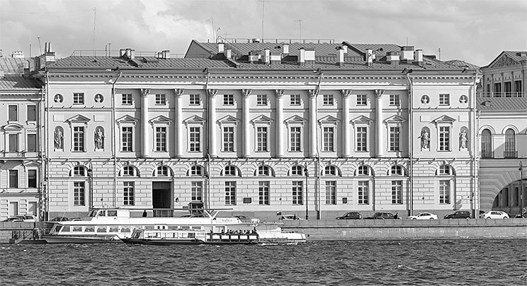 Люди Зимнего дворца. Монаршие особы, их фавориты и слуги - i_315.jpg