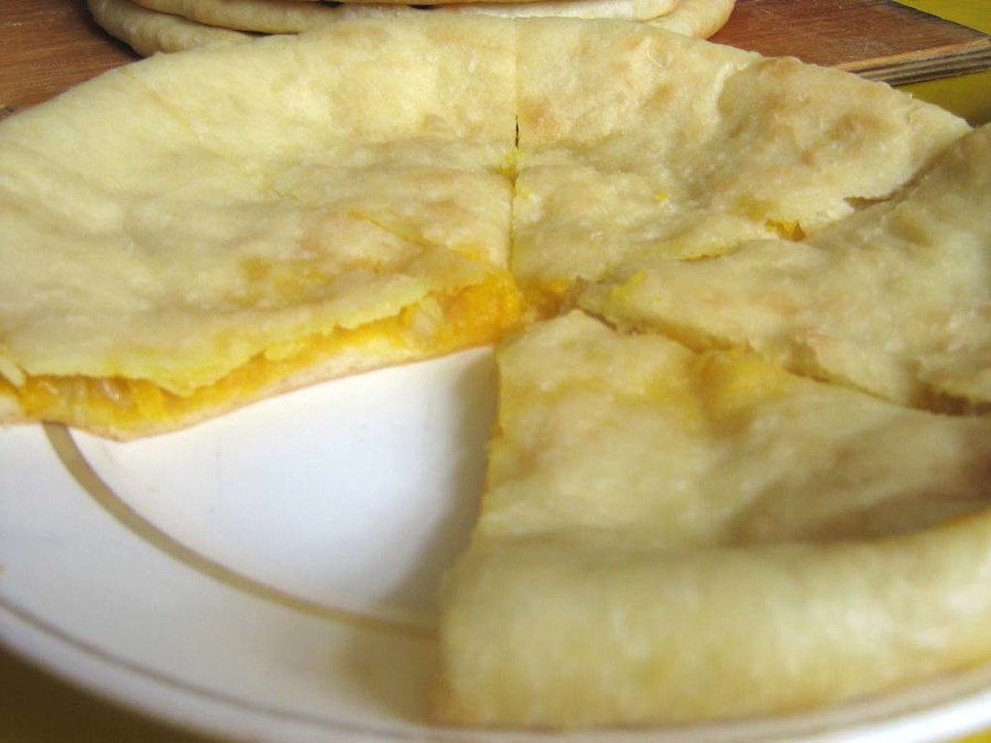 Осетинские пироги. Кухни народов мира - image9_547ac8673c6359ad5822545c_jpg.jpeg