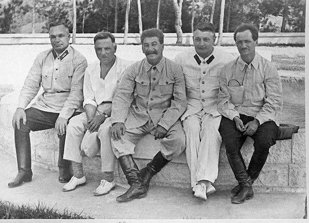 Сталин. Жизнь одного вождя - i_019.jpg