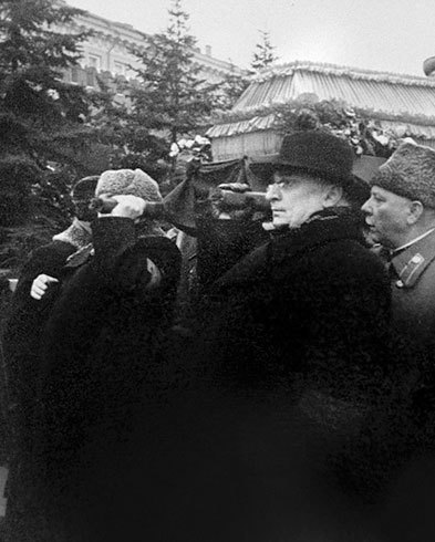 Сталин. Жизнь одного вождя - i_034.jpg