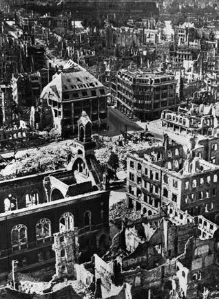 Всеобщая история. XX – начало XXI века. 11 класс. Базовый уровень - i_045.jpg