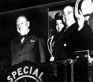 Всеобщая история. XX – начало XXI века. 11 класс. Базовый уровень - i_089.jpg