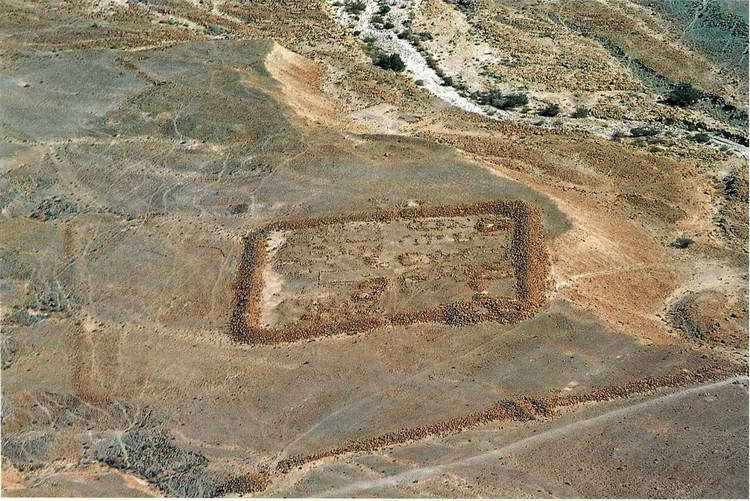 Искусство осады. Знаменитые штурмы и осады Античности - i_126.jpg