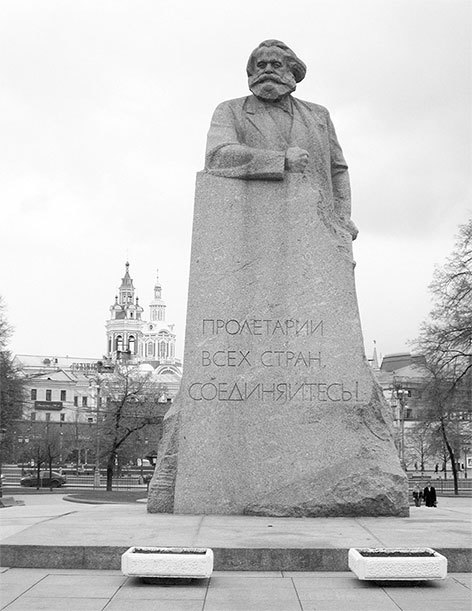 Вокруг Кремля и Китай-Города - i_054.jpg