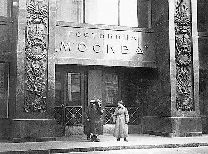 Вокруг Кремля и Китай-Города - i_063.jpg