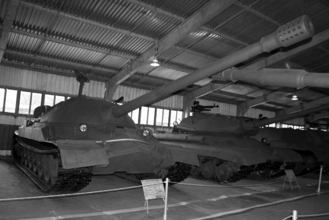 Супертанки Сталина ИС-7 и др. Сверхтяжелые танки СССР - i_133.jpg