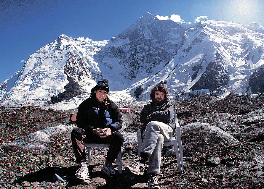 Эверест. Смертельное восхождение - i_005.jpg