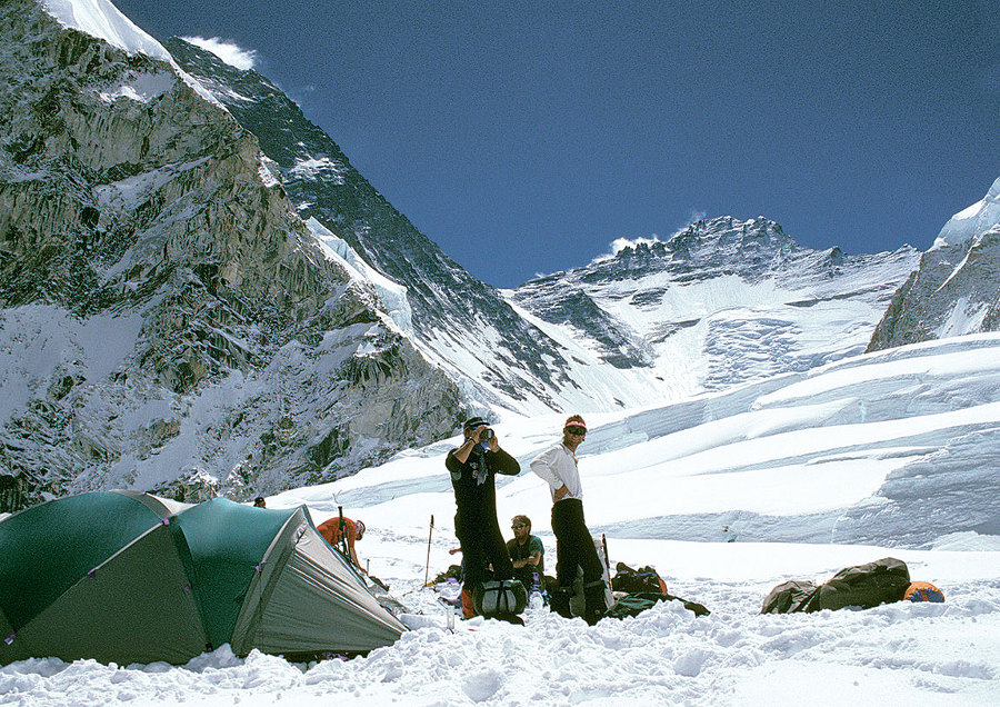 Эверест. Смертельное восхождение - i_011.jpg