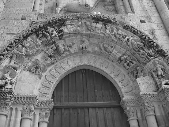 Церкви и всадники - i_036.jpg