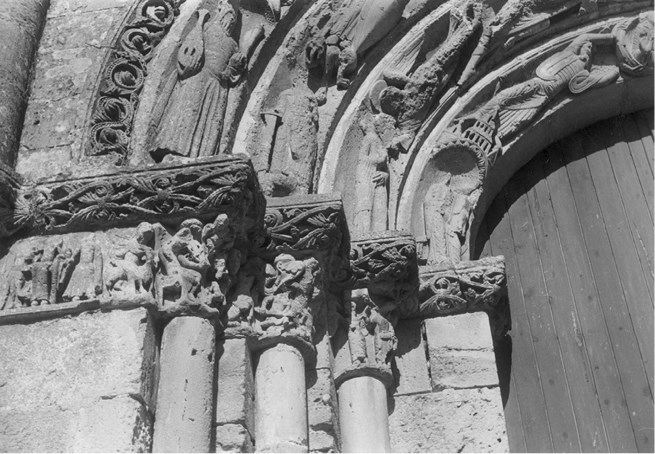 Церкви и всадники - i_068.jpg