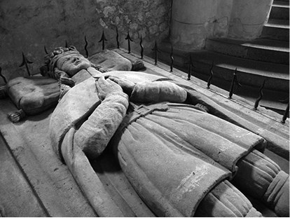 Церкви и всадники - i_093.jpg