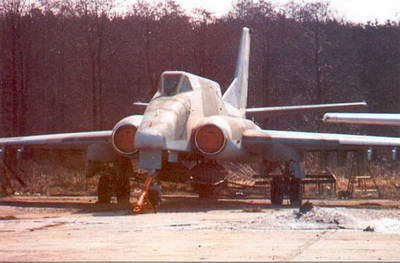 Штурмовики и истребители-бомбардировщики - pic_112.jpg