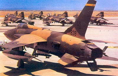 Штурмовики и истребители-бомбардировщики - pic_183.jpg