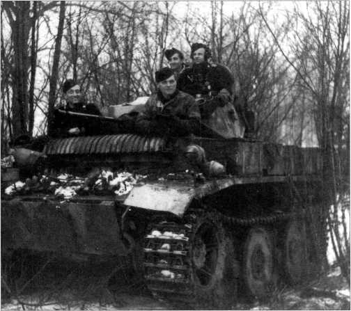 Маленькие «Тигры» - i_038.jpg