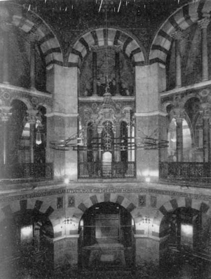 Эволюция средневековой эстетики - pic1.jpg