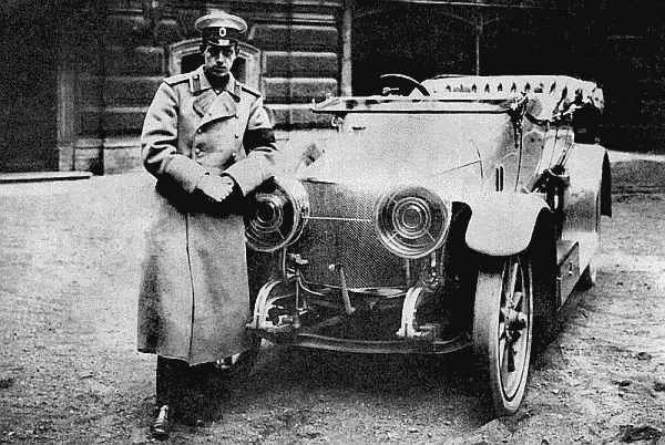 Судьба императора Николая II после отречения - i_019.jpg