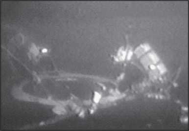 «Она утонула...». Правда о «Курске», которую скрывают Путин и Устинов<br />Издание второе, переработанное и дополненное - i_070.jpg