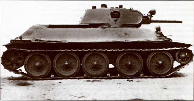 Первые Т-34<br />(Боевое применение) - i_006.jpg