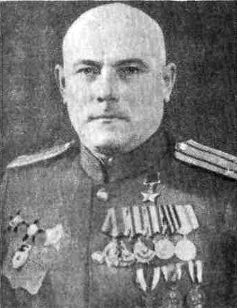 Немеренные версты (записки комдива) - i_045.jpg