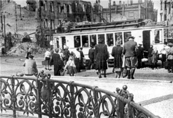 Закат Кенигсберга<br />Свидетельство немецкого еврея - i_025.jpg