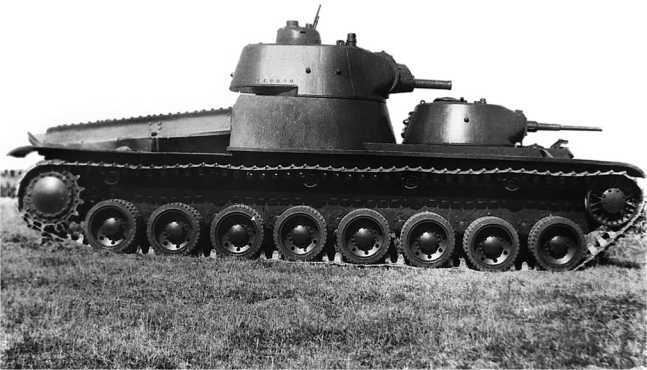 Советский тяжёлый танк КВ-1, т. 1<br />(Первые танки Победы) - i_005.jpg