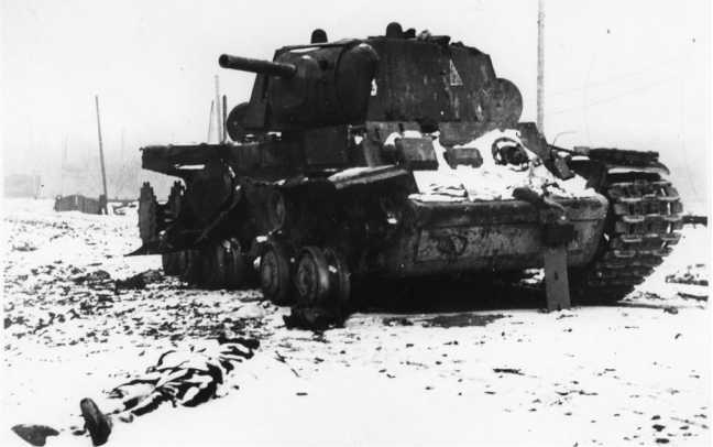 Советский тяжёлый танк КВ-1, т. 2<br />(Первые танки Победы) - i_081.jpg