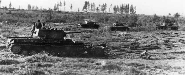 Советский тяжёлый танк КВ-1, т. 2<br />(Первые танки Победы) - i_092.jpg