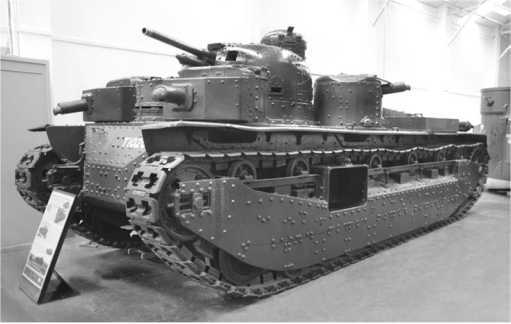 Советский тяжелый танк Т-35<br />(«Сталинский монстр») - i_004.jpg