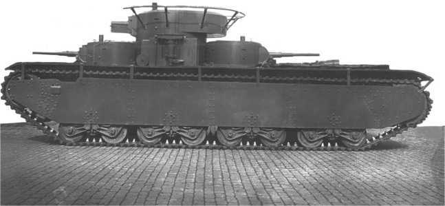 Советский тяжелый танк Т-35<br />(«Сталинский монстр») - i_021.jpg