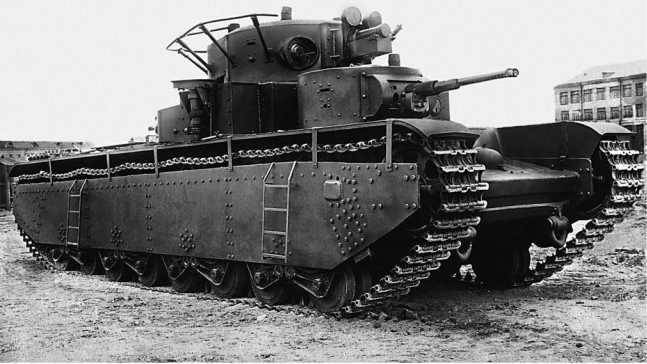 Советский тяжелый танк Т-35<br />(«Сталинский монстр») - i_047.jpg