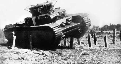 Советский тяжелый танк Т-35<br />(«Сталинский монстр») - i_102.jpg