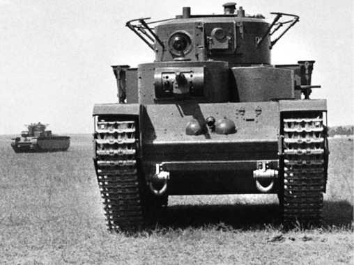 Советский тяжелый танк Т-35<br />(«Сталинский монстр») - i_104.jpg