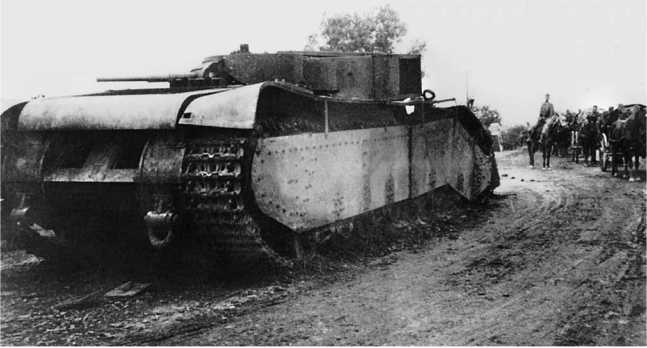 Советский тяжелый танк Т-35<br />(«Сталинский монстр») - i_148.jpg