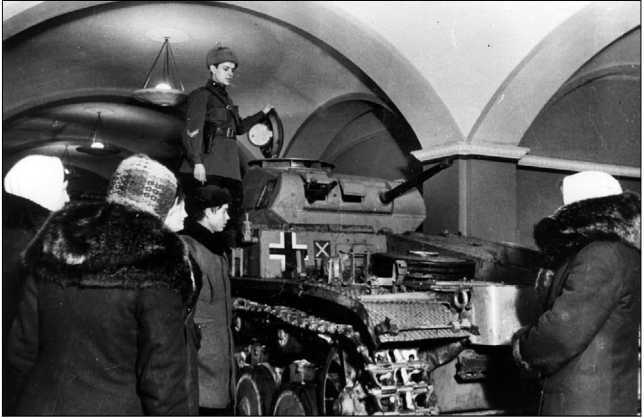 Танки III Рейха. Том I<br />(Самая полная энциклопедия) - i_139.jpg